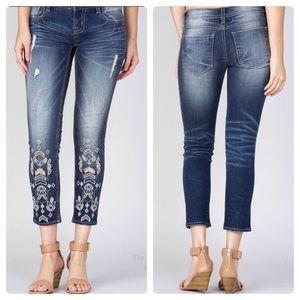 Miss Me Ankle Skinny Embroidered Mid Rise Jeans 25